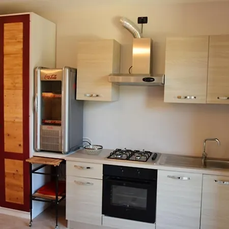 Cosy In D'ezzelino With Private Garden *