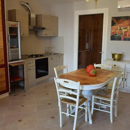 Cosy In D'ezzelino With Private Garden * Romano D'Ezzelino